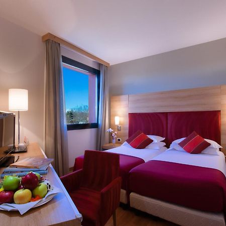 Dolce By Wyndham Milan Malpensa Somma Lombardo Exterior foto