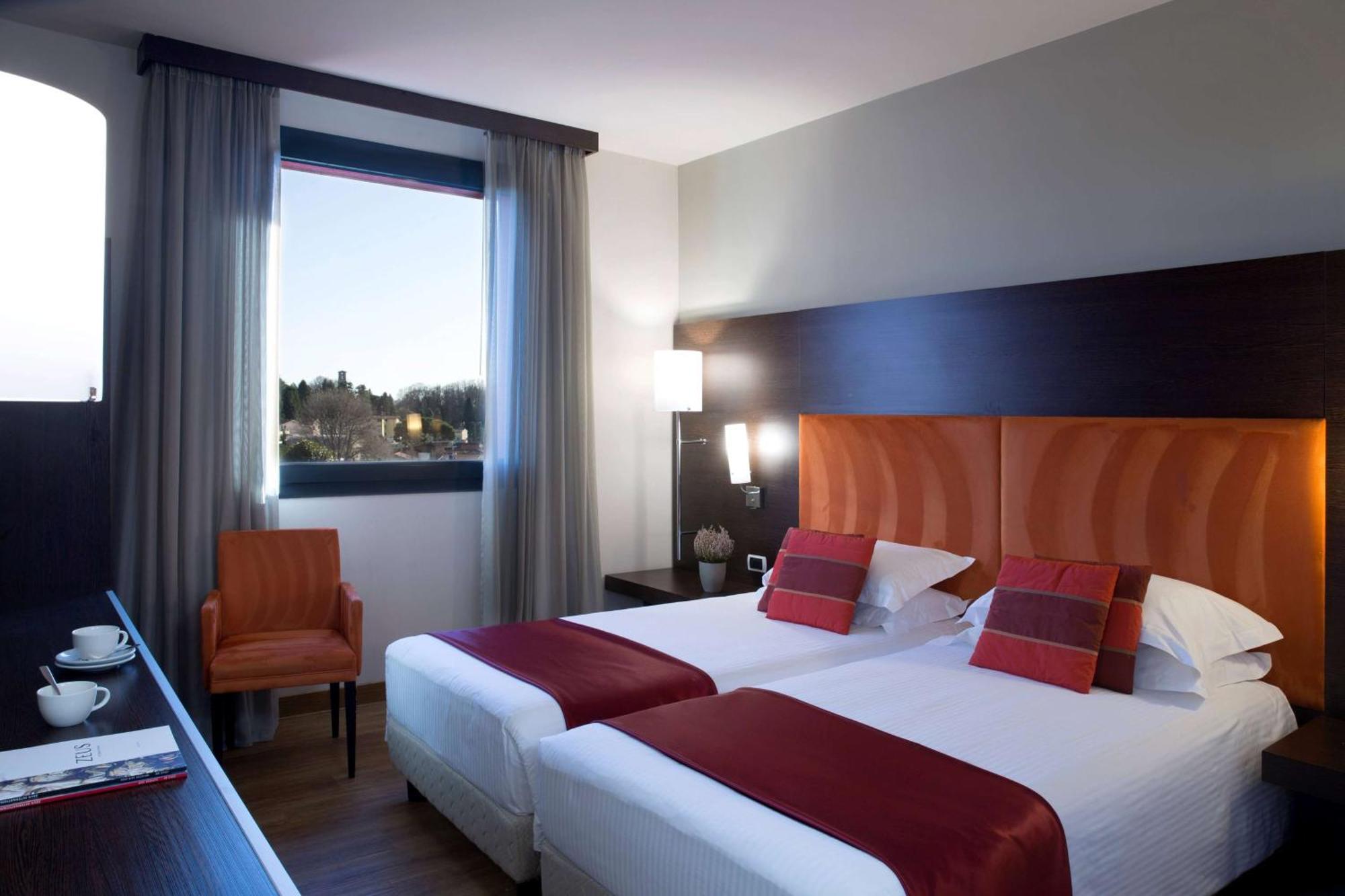 Dolce By Wyndham Milan Malpensa Somma Lombardo Exterior foto